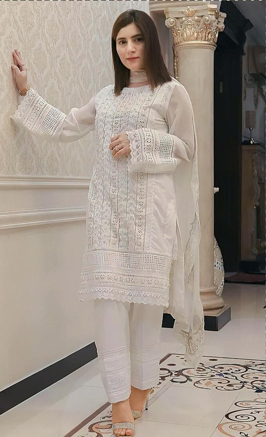 Bareeze 3PC Embroidery Lawn