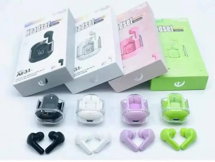 Air 31 Earbuds With Crystal Transparent Case Type C Charging Pic 5