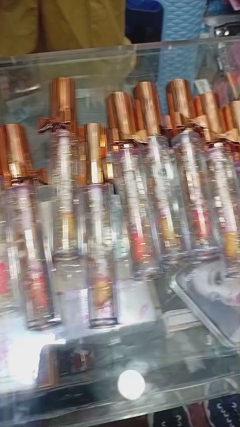 Luxury Pink Glossy Lip Oil With Gold Flakes High Shine Moisturizing Formula Video
